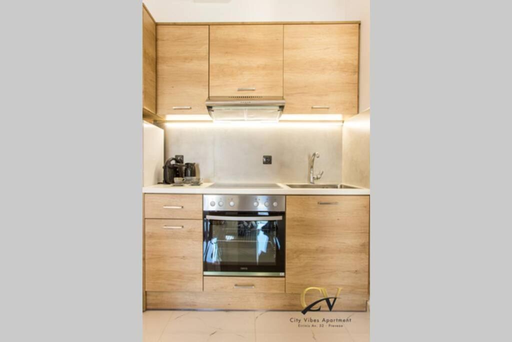 City Vibes Apartment بريفيزا المظهر الخارجي الصورة